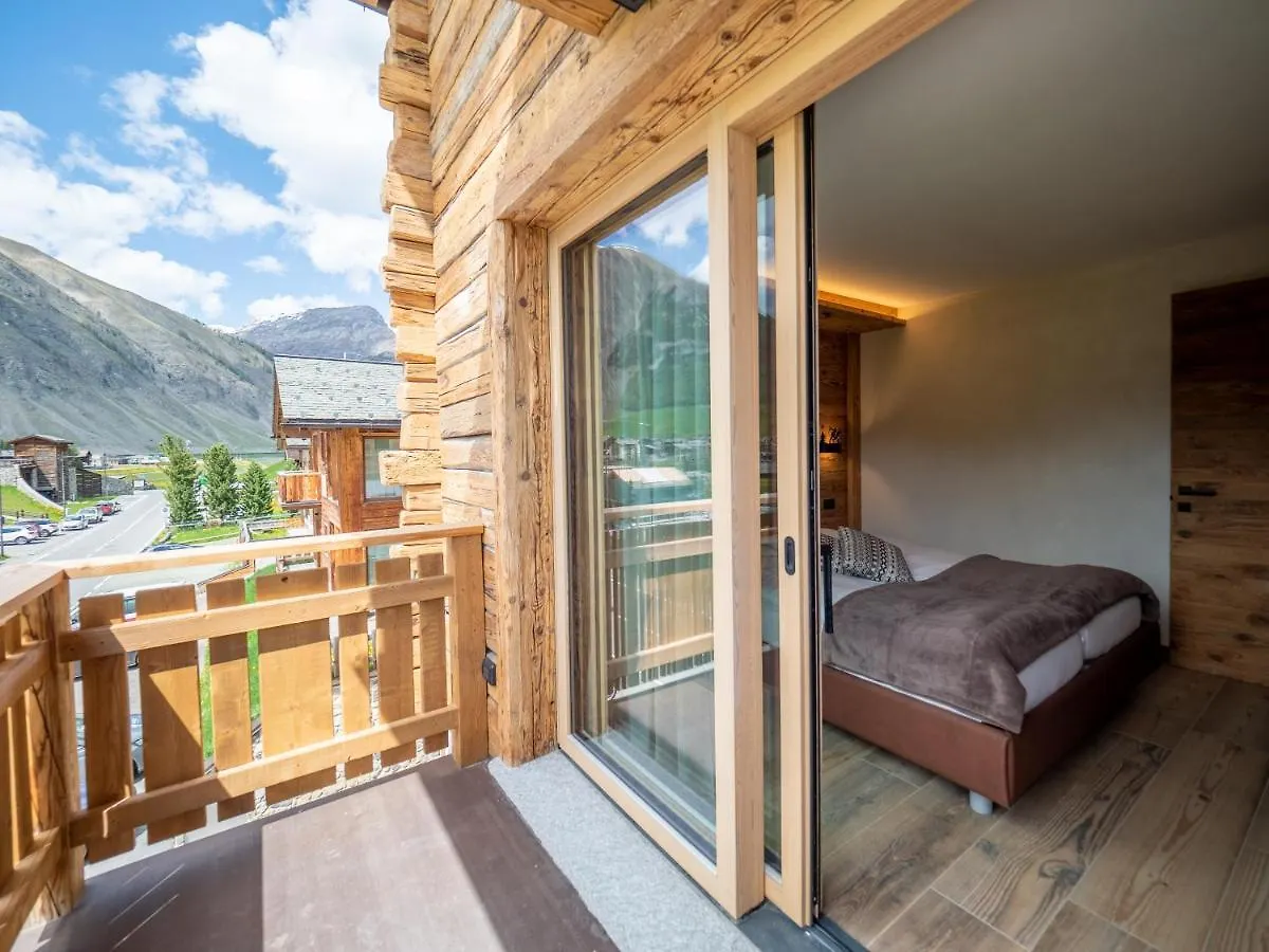 Apartment Deschana Lodge Livigno Italy